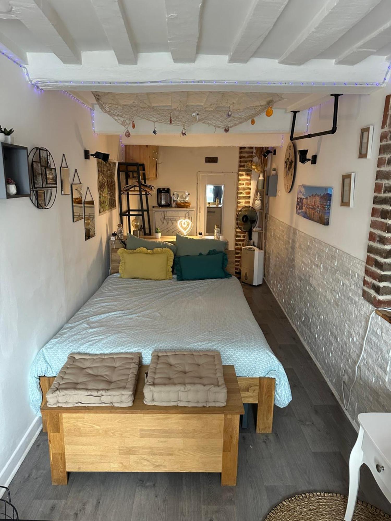 Le Ti Wi Studio En Plein Coeur Du Vieux Bassin Honfleur Exteriör bild